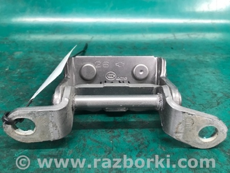 ФОТО Петля двери верхняя для Nissan Rogue (08-14) Киев