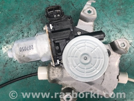 ФОТО Стеклоподъемник для Nissan Rogue (08-14) Киев
