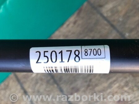 ФОТО Горловина бензобака для Jeep Grand Cherokee (11-22) Киев