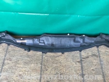 ФОТО Пластик под лобовое стекло (Жабо) для Ford Fiesta Mk6 (2008-2017) Киев