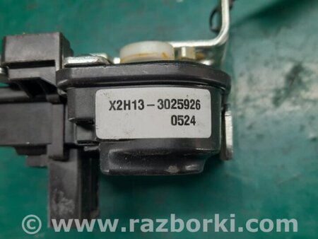 ФОТО Замок стекла крышки багажника для Jeep Grand Cherokee (11-22) Киев