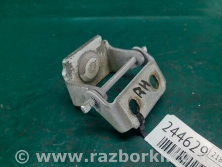 ФОТО Петля крышки багажника для Ford Fiesta Mk6 (2008-2017) Киев