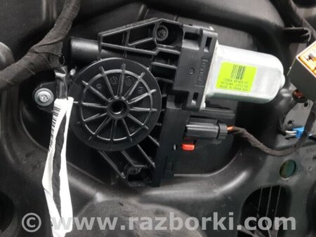 ФОТО Стеклоподъемник для Jeep Grand Cherokee (11-22) Киев