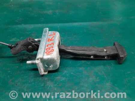 ФОТО Ограничитель двери для Ford Fiesta Mk6 (2008-2017) Киев