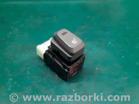 ФОТО Кнопка обогрева сидений для Hyundai Sonata YF (09.2009-03.2014) Киев