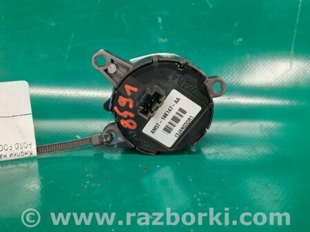 ФОТО Кнопки руля для Ford Focus 3 (01.2010 - 03.2018) Киев