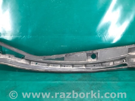 ФОТО Пластик под лобовое стекло (Жабо) для Nissan Sentra B17 Киев