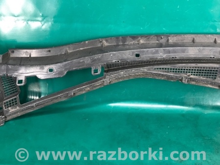 ФОТО Пластик под лобовое стекло (Жабо) для Nissan Sentra B17 Киев