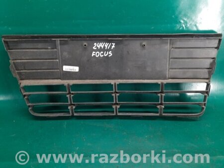 ФОТО Решетка переднего бампера для Ford Focus 3 (01.2010 - 03.2018) Киев