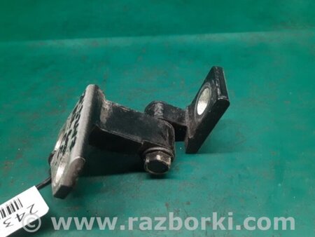 ФОТО Петля двери верхняя для Volkswagen Passat CC (01.2012-12.2016) Киев