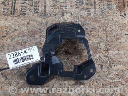ФОТО Кронштейн противотуманной фары для Mazda CX-5 KE (12-17) Киев