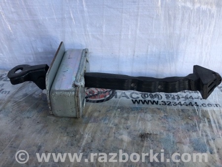 ФОТО Ограничитель двери для Mazda CX-5 KE (12-17) Киев