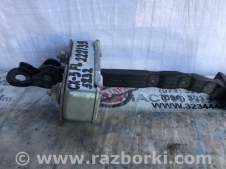 ФОТО Ограничитель двери для Mazda CX-5 KE (12-17) Киев