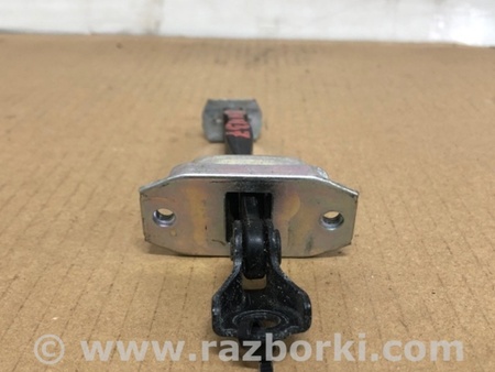 ФОТО Ограничитель двери для Nissan Sentra B17 Киев