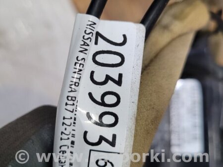 ФОТО Замок двери для Nissan Sentra B17 Киев