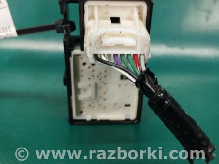 ФОТО Кнопка стеклоподьемника для Toyota Sienna (11-16) Киев