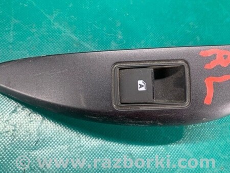 ФОТО Кнопка стеклоподьемника для Toyota Sienna (11-16) Киев