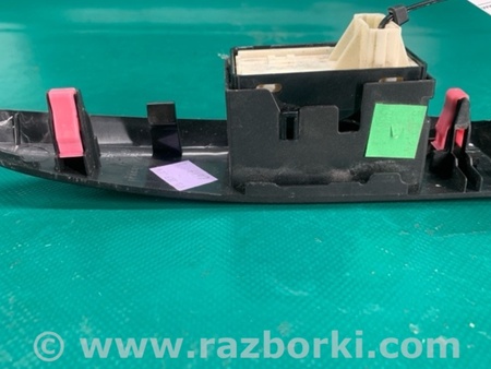 ФОТО Кнопка стеклоподьемника для Toyota Sienna (11-16) Киев