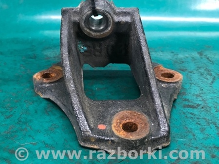 ФОТО Кронштейн крепления двигателя для Toyota Sienna (11-16) Киев