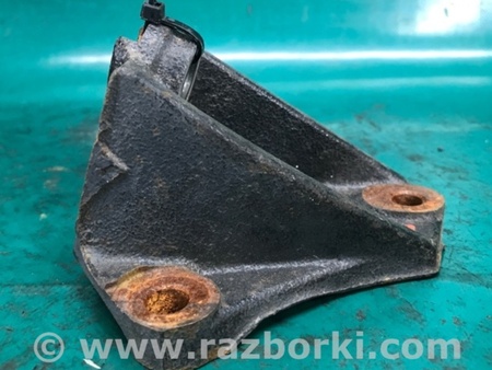 ФОТО Кронштейн крепления двигателя для Toyota Sienna (11-16) Киев