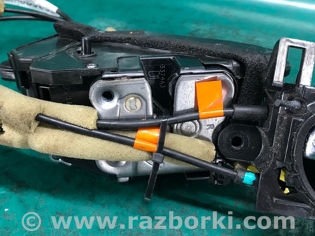 ФОТО Замок двери для Nissan Sentra B17 Киев