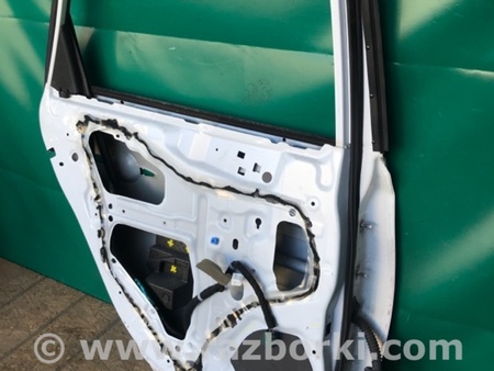 ФОТО Дверь для Nissan Sentra B17 Киев