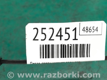ФОТО Петля двери нижняя для Mitsubishi ASX Киев