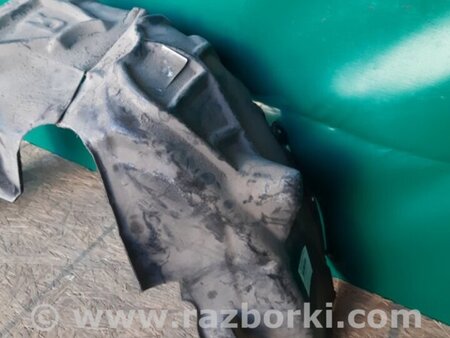 ФОТО Подкрылок для Audi (Ауди) A3 8V1, 8VA, 8V7, 8VS (03.2012-...) Киев
