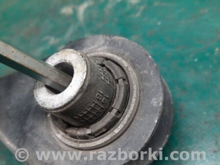 ФОТО Рычаг задний поперечный для Audi (Ауди) A3 8V1, 8VA, 8V7, 8VS (03.2012-...) Киев