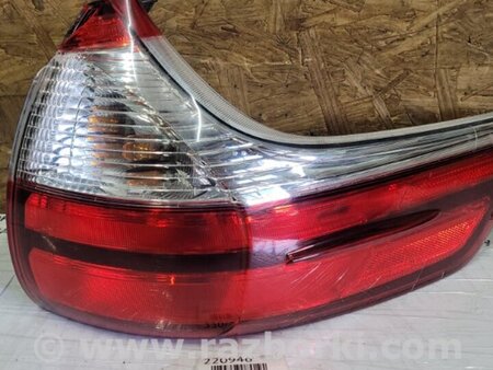ФОТО Фонарь задний наружный для Toyota Sienna (11-16) Киев