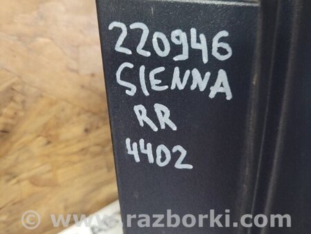 ФОТО Фонарь задний наружный для Toyota Sienna (11-16) Киев