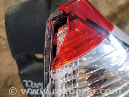 ФОТО Фонарь задний наружный для Toyota Sienna (11-16) Киев