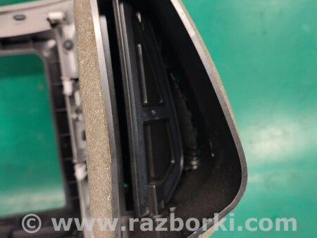 ФОТО Консоль магнитофона для Jeep Cherokee (2014-) Киев