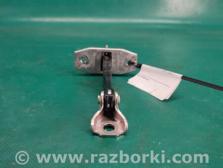 ФОТО Ограничитель двери для Toyota RAV-4 (15-18) Киев