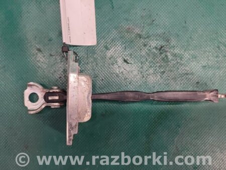 ФОТО Ограничитель двери для Toyota RAV-4 (15-18) Киев