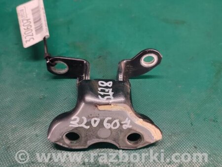 ФОТО Петля двери верхняя для Toyota RAV-4 (15-18) Киев