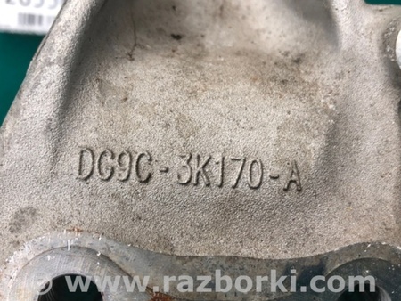 ФОТО Кулак поворотный для Ford Fusion USA 2 поколение (12-15) Киев