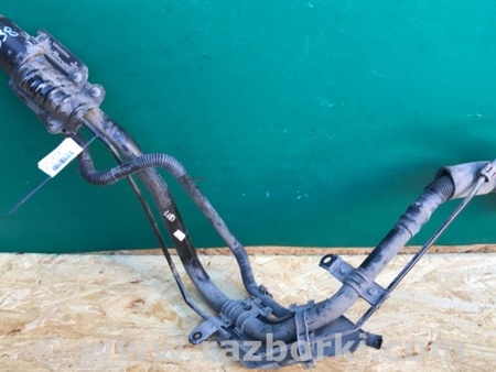 ФОТО Горловина бензобака для Toyota Camry 50 XV55 (04.2014-07.2018)  Киев