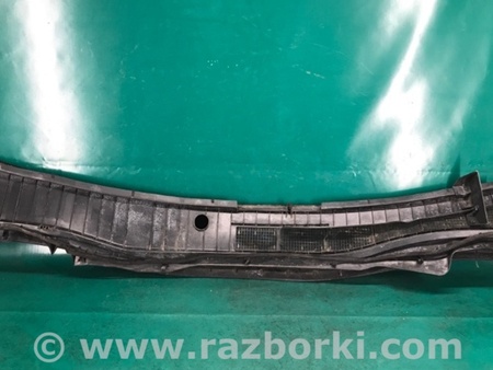 ФОТО Пластик под лобовое стекло (Жабо) для Toyota Camry 50 XV55 (04.2014-07.2018)  Киев