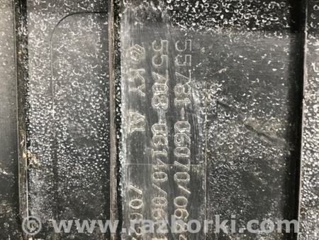 ФОТО Пластик под лобовое стекло (Жабо) для Toyota Camry 50 XV55 (04.2014-07.2018)  Киев