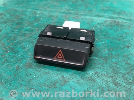 ФОТО Кнопка аварийки для Volkswagen Passat B8 (07.2014-...) Киев