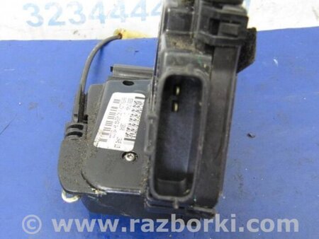 ФОТО Замок двери для Nissan Altima L33 Киев