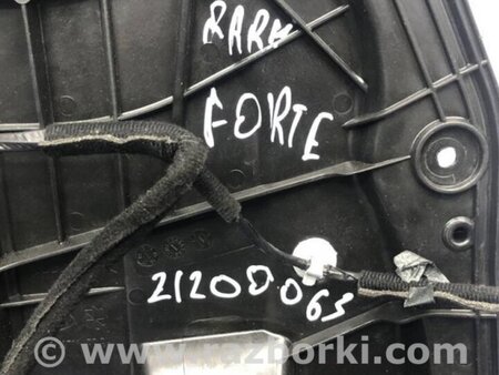 ФОТО Стеклоподъемник для KIA Forte YD (2012-) Киев