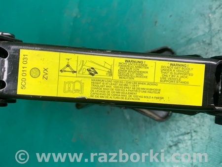 ФОТО Домкрат для Volkswagen Jetta USA (10-17) Киев