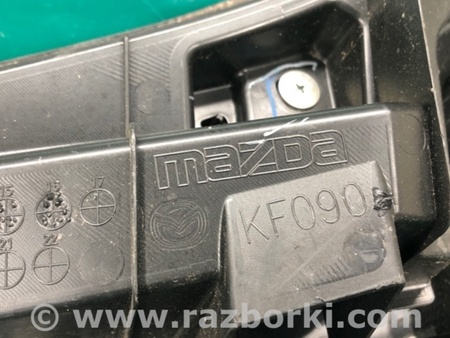 ФОТО Пластик под лобовое стекло (Жабо) для Mazda 3 BM (2013-...) (III) Киев