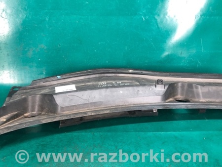 ФОТО Пластик под лобовое стекло (Жабо) для Mazda 3 BM (2013-...) (III) Киев