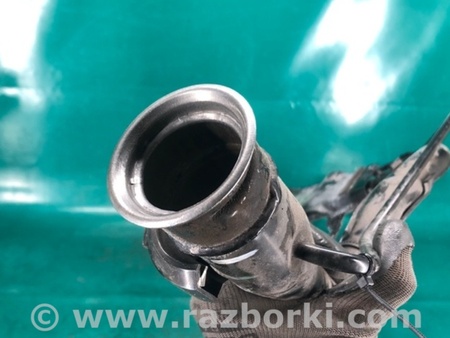 ФОТО Горловина бензобака для Mazda 3 BM (2013-...) (III) Киев
