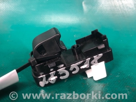 ФОТО Кнопка стеклоподьемника для Mazda 3 BM (2013-...) (III) Киев