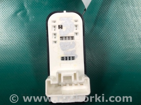ФОТО Кнопка стеклоподьемника для Mazda 3 BM (2013-...) (III) Киев