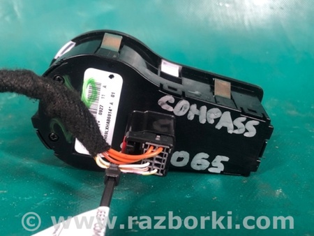 ФОТО Блок управления освещением для Jeep Compass (17-21) Киев
